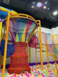 -蹦贝运动中心·蹦床·攀岩·闯关(龙岗店)