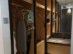 -青岛海尔洲际酒店