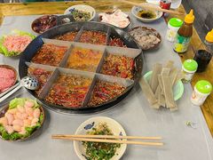 -重庆老火锅王(西安北路店)