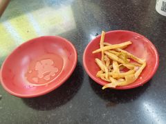 -丫丫桂林米粉(学府店)