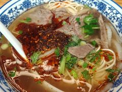 -嘻小北·兰州清汤牛肉面(太平洋森活天地店)