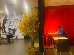 大堂-麦当劳(龙之梦购物中心店)