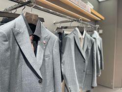 -报喜鸟·高端西服定制(北京合生汇店)