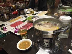 -世贸万锦大酒店·烹大师火锅达人