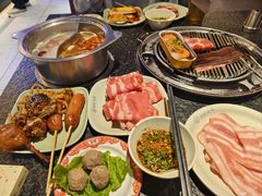 -海吃海喝海鲜烤肉炭火主题自助餐(朝阳店)