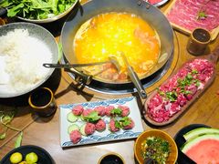 -贵厨酸汤牛肉(小十字店)