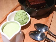 冰火瀑布布朗尼-必胜客(江桥万达店)
