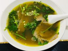 咖喱牛肉汤-舒蔡记生煎菜饭(云南中路店)
