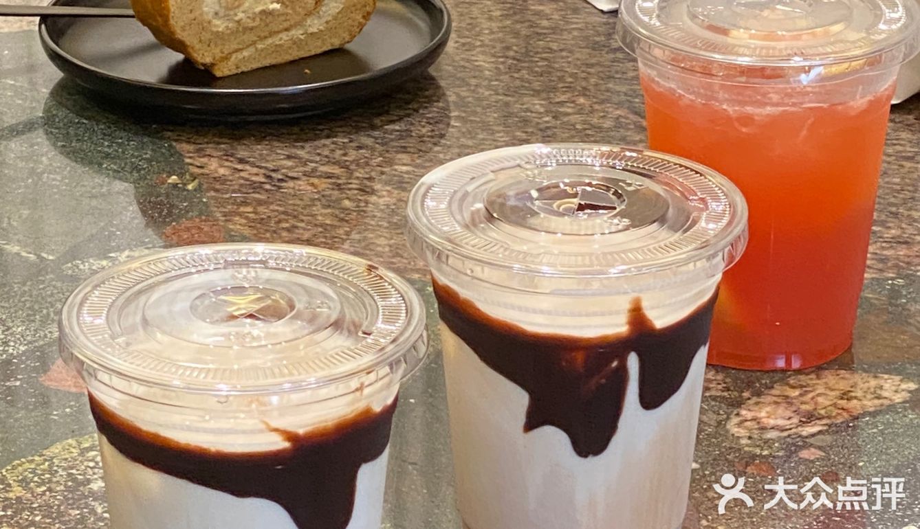 大良新晋半开放式咖啡店☕️暗黑风超酷der⚫️