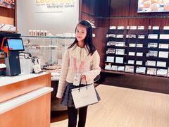 -Laderach 莱德拉(上海环贸iapm店)