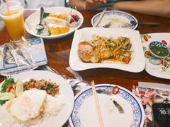 -Dang restaurant (patong phuket)
