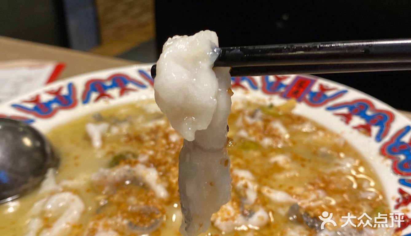 人均35！昌岗性价比超高的酸菜鱼