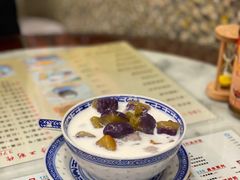 -广信牛奶甜品世家(台东店)