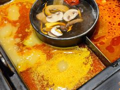 -老牌坊云南鱼豆花火锅(嵩山店)