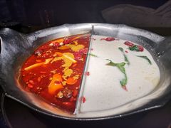 -湊湊火锅·茶憩(恒隆广场店)