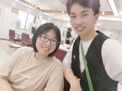 -镁连社·美联社