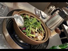 -胡须佬鸡煲四季火锅店(石厦西村直营店)