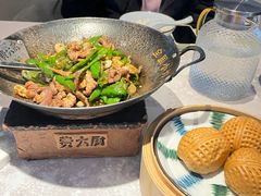 -费大厨辣椒炒肉(黄兴中心广场店)