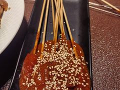 -曼听小寨海鲜烧烤·大连辣炒大王(盖州街店)