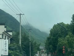 -安吉龙王山峡谷漂流