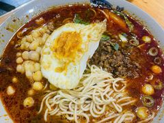 -丁丁猫重庆小面(徐州路店)