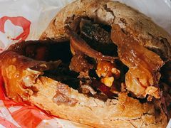 烧饼夹肉-张记酱牛肉(虎坊桥店)