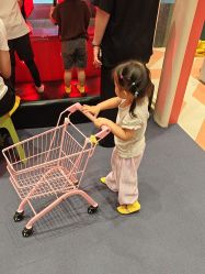 -奈尔宝家庭中心·亲子餐厅(鄞州万达店)