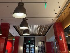 -城市大道红炉披萨烘焙坊