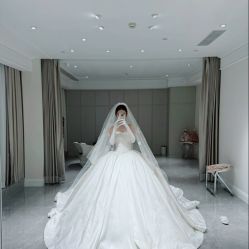 点击看大图 -Bridal Queen·婚纱女皇