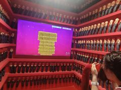 -不可思议减压馆·解压博物馆·摔碗发泄·团建定制