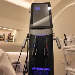 -海菲秀·飞顿牛奶光·LDM官方授权中心美轮美浣瓷感美肌