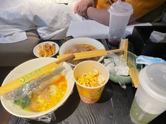 -金色印象·4K影院式足体养生(杨家坪西郊店)