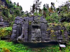 -梭布垭石林景区