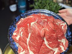 -鲜入唯煮·港式海鲜牛肉火锅(金宝街店)