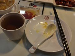 -新大咀港式茶餐厅(宝山万达店)