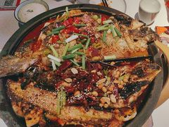 -鸣记脆皮烤鱼·海鲜烤鱼(三八广场店)