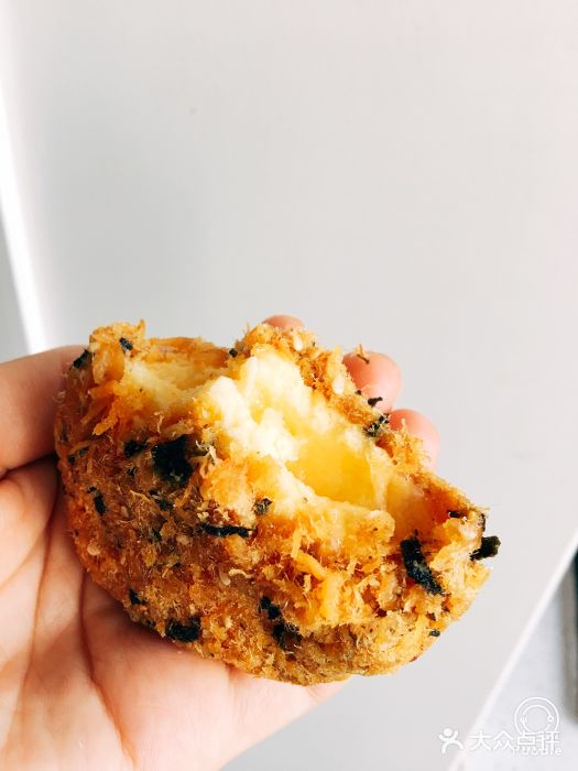 鲍师傅糕点(鞍山西道店)海苔肉松小贝图片