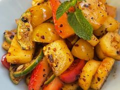 -花菇朵·云山雀 ll 野生菌锅·野果酸汤·精品滇菜(万柳店)