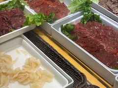 -尚品海鲜肥牛自助火锅(湖明店)