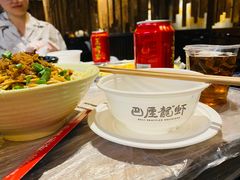 -巴厘龙虾·榜首油焖大虾(音乐学院·沿江酒馆店)