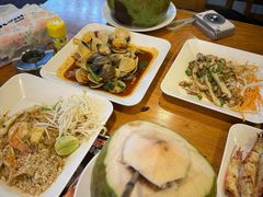 -两兄弟Song Pee Nong(2号店)