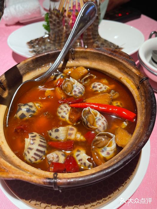 行家海鲜火锅酒家(静安寺店)辣酒煮花螺图片
