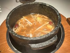 古法野生菌汤锅（不含肉）-芸山季·云南山珍菌火锅(南翔印象城MEGA店)