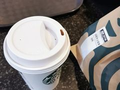 红茶咖啡鸳鸯拿铁-星巴克(天津大悦城第二店)