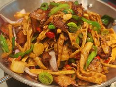 -莲餐厅·湖北菜·潜江小龙虾店(愚园路店)