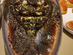 -八府香鸭·啫啫煲(华山路店)