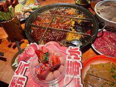 -周小明火锅(黑金冠社区店)