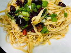 -超越炭火牛蛙火锅鸡(河东店)