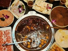 -大龙辣火锅·龙虾·烧烤(湖滨新天地店)