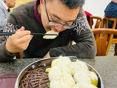 韭菜豆腐包子-胡家包子·清真(大众巷店)